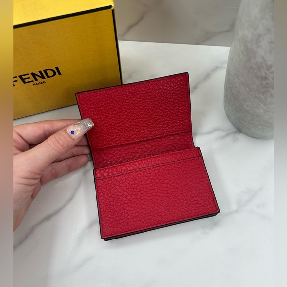 🔥NEW! RARE! FENDI•FF Pebbled Leather Flap Card Holder - Picture 4 of 6